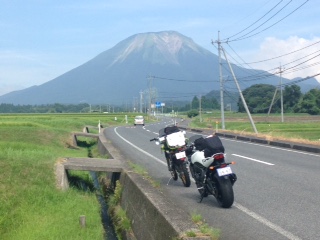 バイクで『キャンプツーリング』