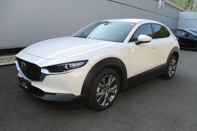 周南西店おススメのCX-30です。