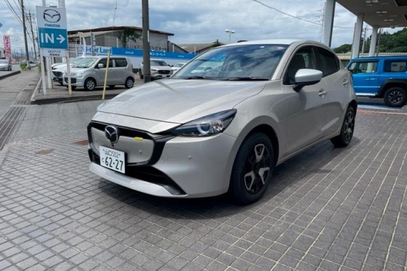 今週はMAZDA2 BDグレード試乗できます