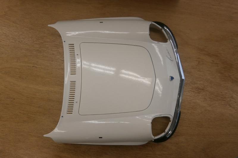 ボンネット部