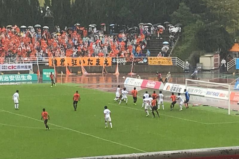 後半大雨の中でのワンシーン