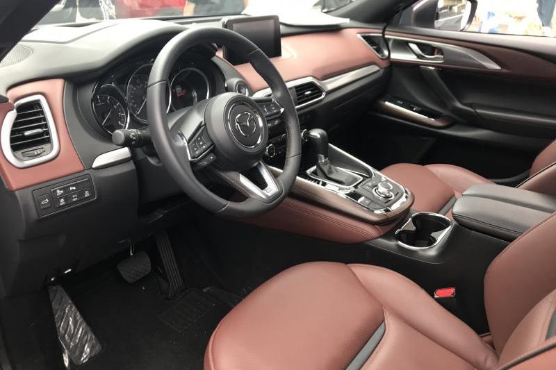 CX-4の内装